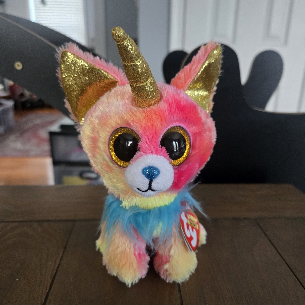 Colorful Yips Chihuahua Ty Beanie Boo Plush Toy New